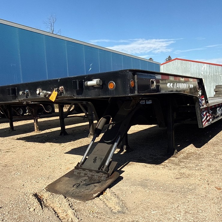 #6911 • 1994 Landoll Flatbed Semi Trailer (WI Title In Delay)