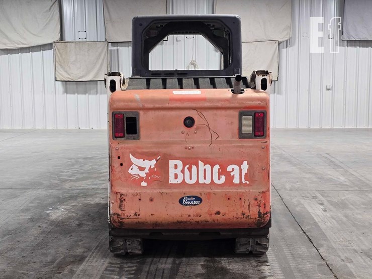 2013-bobcat-t110-image-8