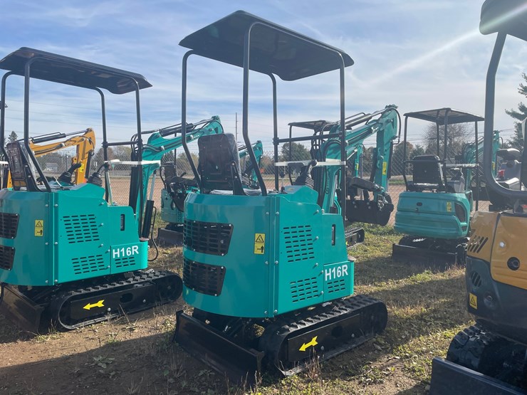#3230-•-2026-cfg-h16r-mini-excavator-image-3