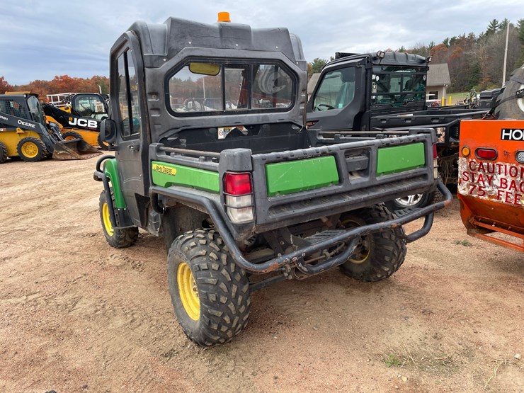 #1057-•-john-deere-diesel-4-x-4-gator-image-7