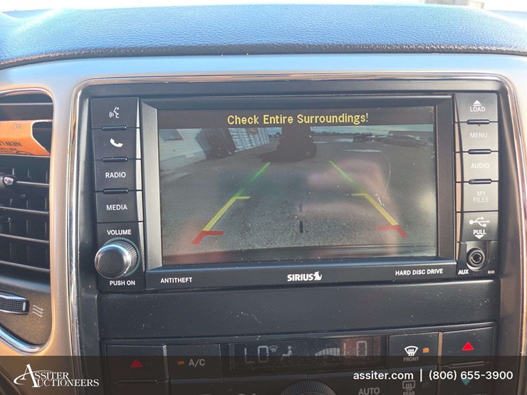 2013-jeep-grand-cherokee-laredo-image-19