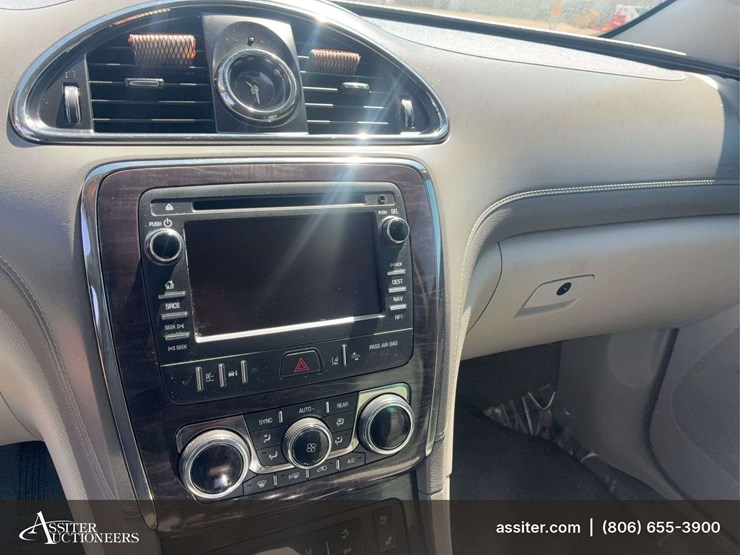 2015-buick-enclave-image-18