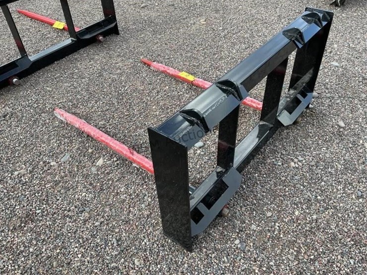 2026-giyi-bale-fork-for-skid-steer-image-3