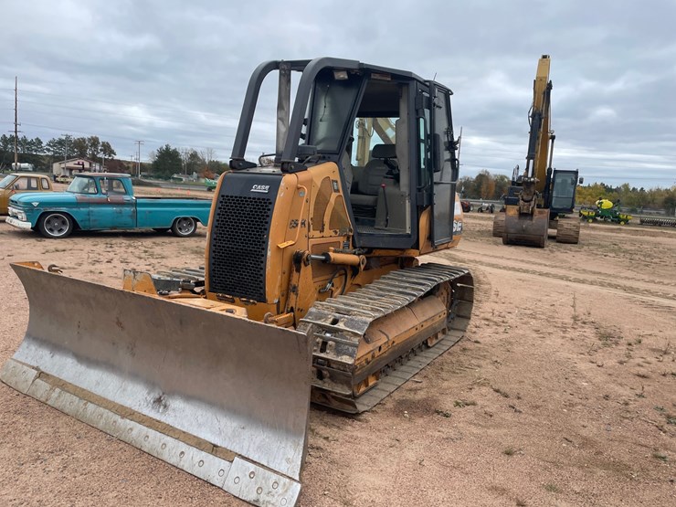 #1851-•-2004-case-650k-dozer-image-2