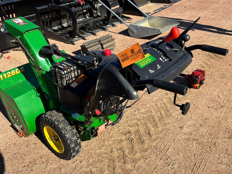 #1869-•-john-deere-1128de-snow-blower-image-4