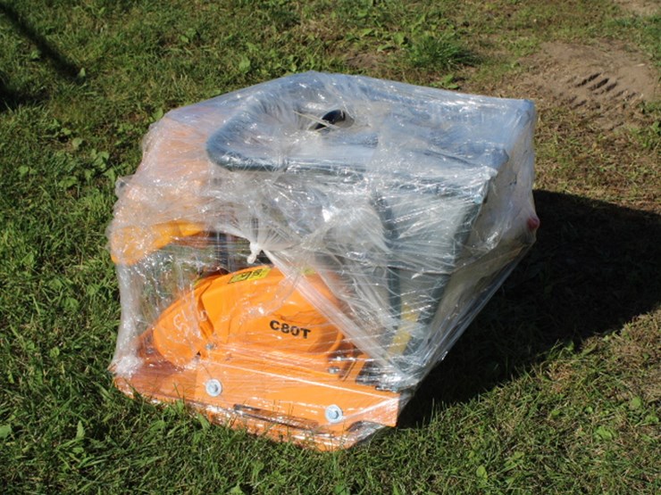 #546-•-c80-plate-compactor-image-5