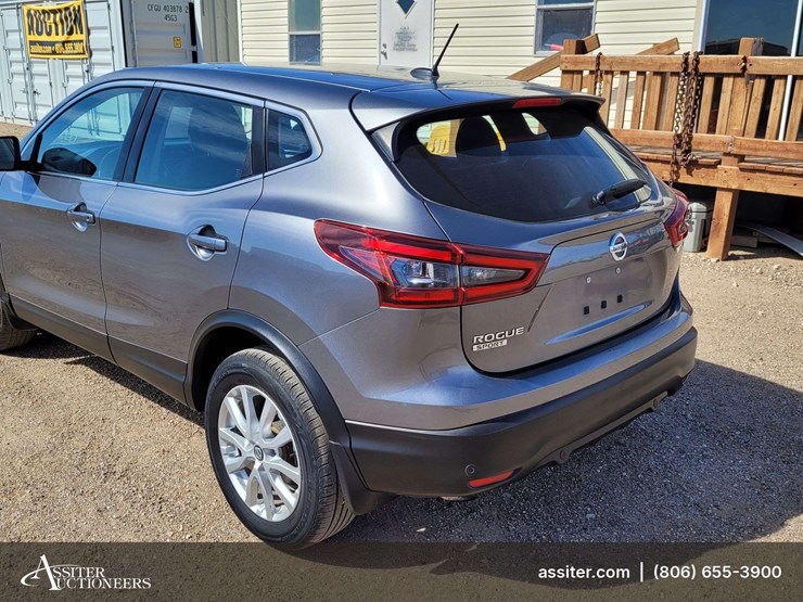 2020-nissan-rogue-image-6