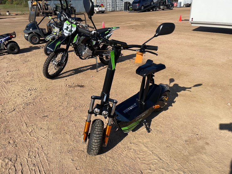 #1036-•-2025-mototec-mars-60-volt-electric-scooter-image-1