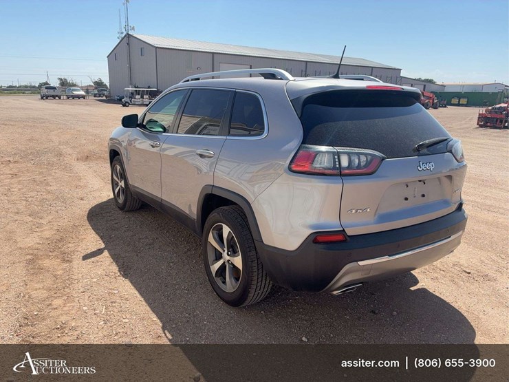 2020-jeep-cherokee-limited-image-3