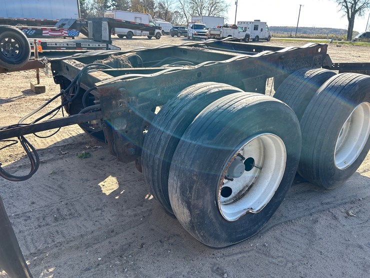 #6919-•-tandem-axle-trailer-slider-subframe-assembly-image-5