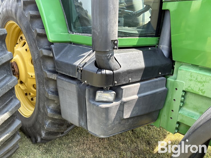 2000-john-deere-8410-mfwd-tractor-image-16