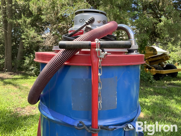 milwaukee-wet/dry-vacuum-image-14