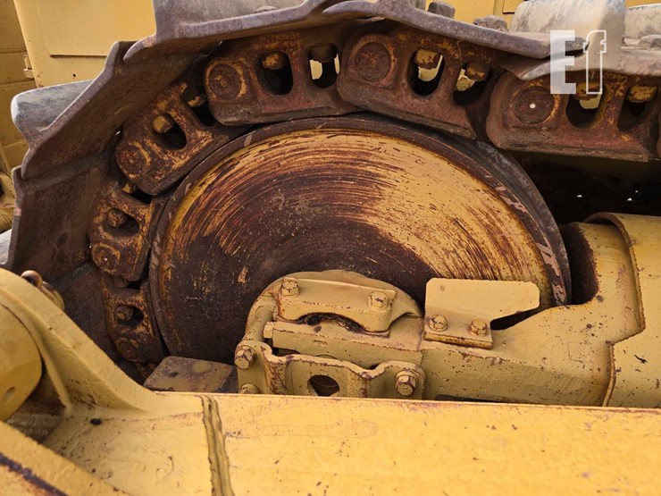 1979-caterpillar-d8k-image-25