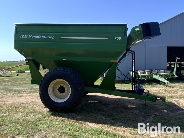 j&m-750-18-grain-cart-image-4