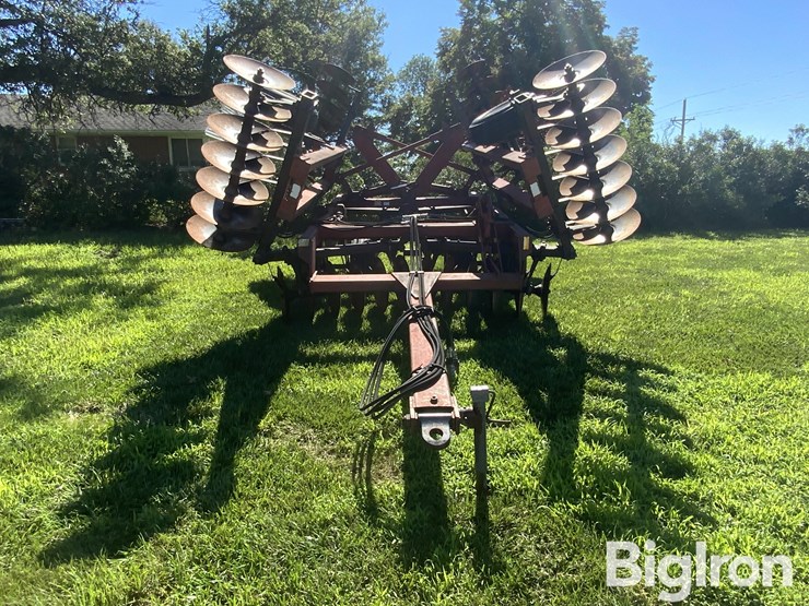 case-ih-496-18'-folding-disk-image-2