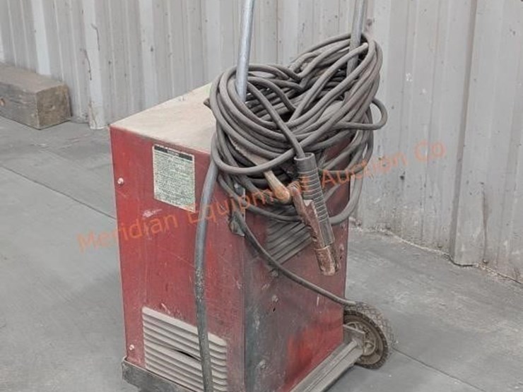 tri-star-230-ac/dc-welder-image-3