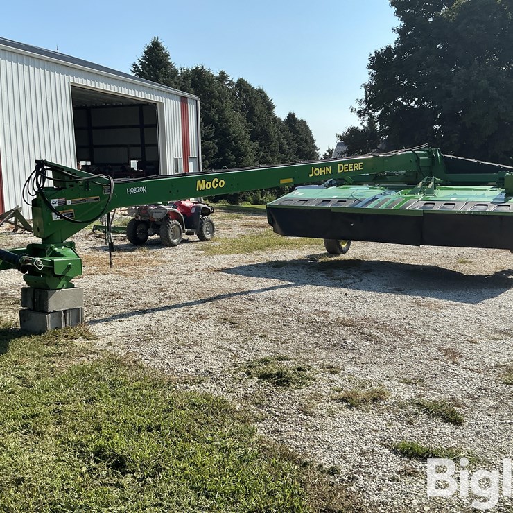 2015 John Deere 946 Mower Conditioner