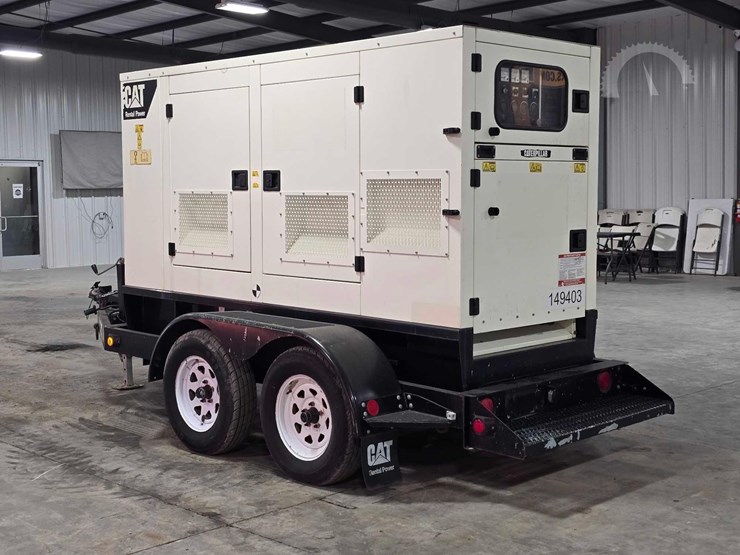 2013-caterpillar-xq60-6-image-4