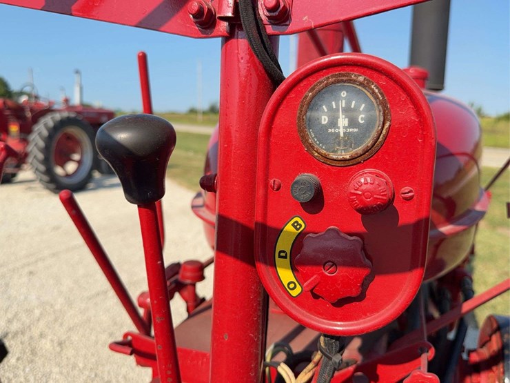 farmall-super-mta-diesel-image-37