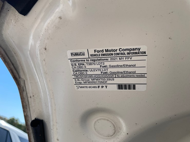 #1526-•-2021-ford-explorer-awd-suv-(has-wi-title)-image-28
