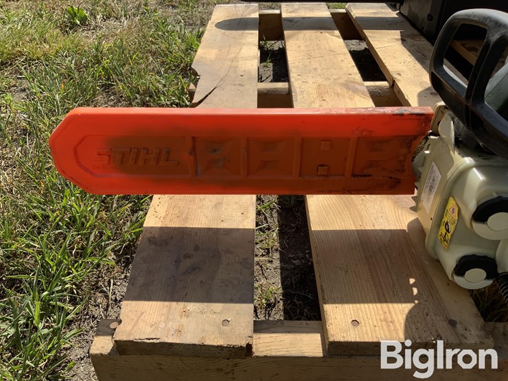 stihl-ms-192t-14”-chainsaw-image-9