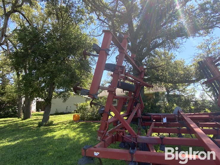 case-ih-4300fc-24'-vibra-shank-field-cultivator/harrow-image-16