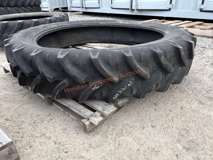 1-kleber-12.4x46-tractor-tire-image-4