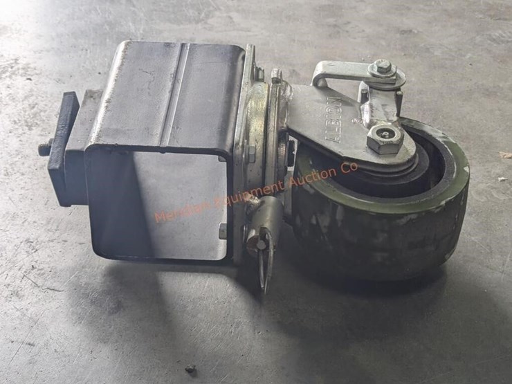 6"-hd-albion-caster-wheels-w/-sb-container-locks-image-13