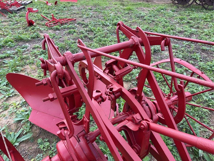 oliver-no.-21-2-way-plow-image-9