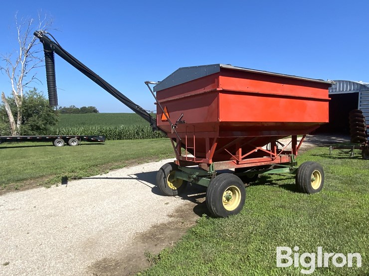 killbros-275-bu-seed-tender/gravity-wagon-w/hydraulic-auger-image-5