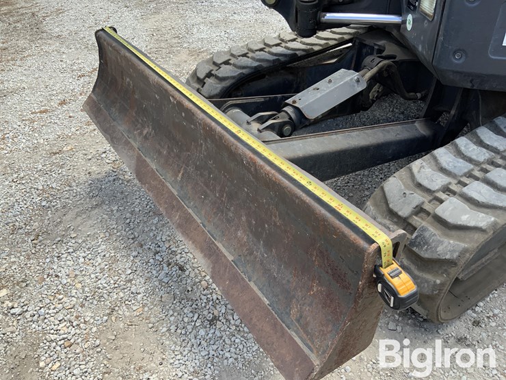 2011-bobcat-e42-mini-excavator-image-15