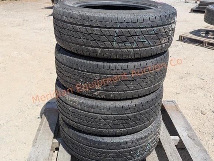 4--235/60r18-lt-tires-image-5