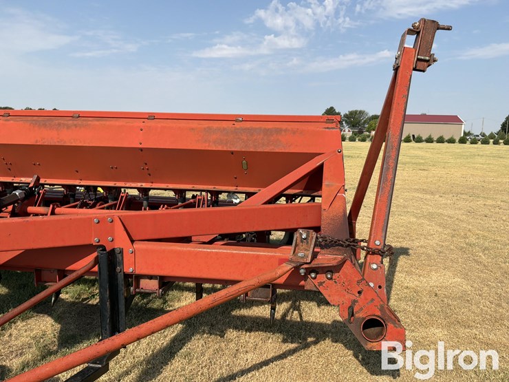 1994-international-7100-hoe-drills-w/transport-image-13