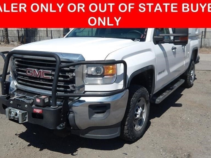 2015-gmc-2500-image-1