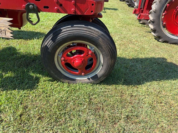 1948-farmall-h-image-14