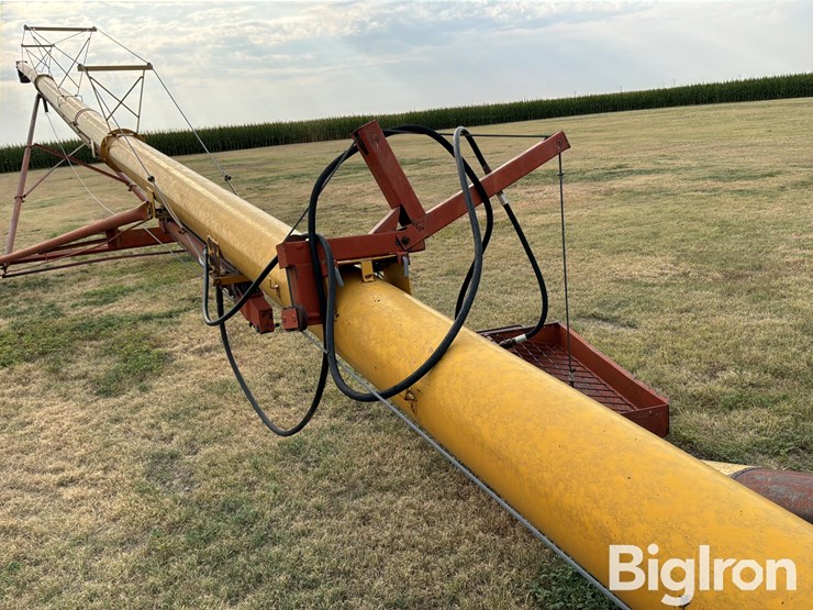 westfield-tr100-71-portable-auger-image-15