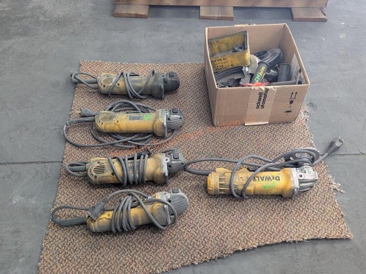 assorted-dewalt-angle-grinders-image-3