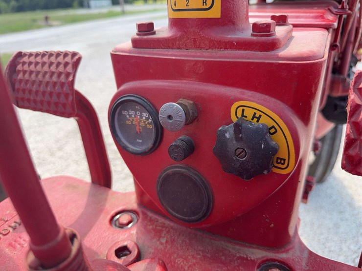 farmall-super-c-image-40
