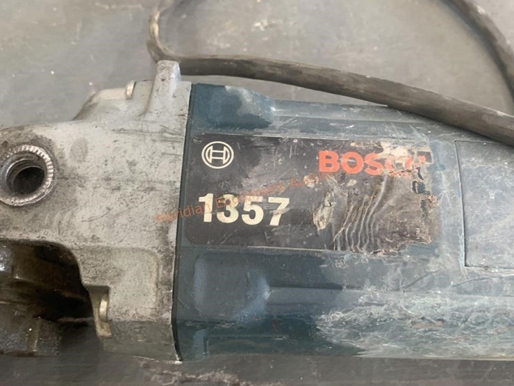 2--7"-hitachi-&-bosch-angle-grinders-image-8
