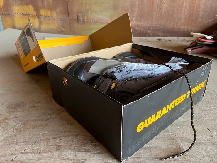 #3418-•-dewalt-ashville-st-size-11m-boots-image-3