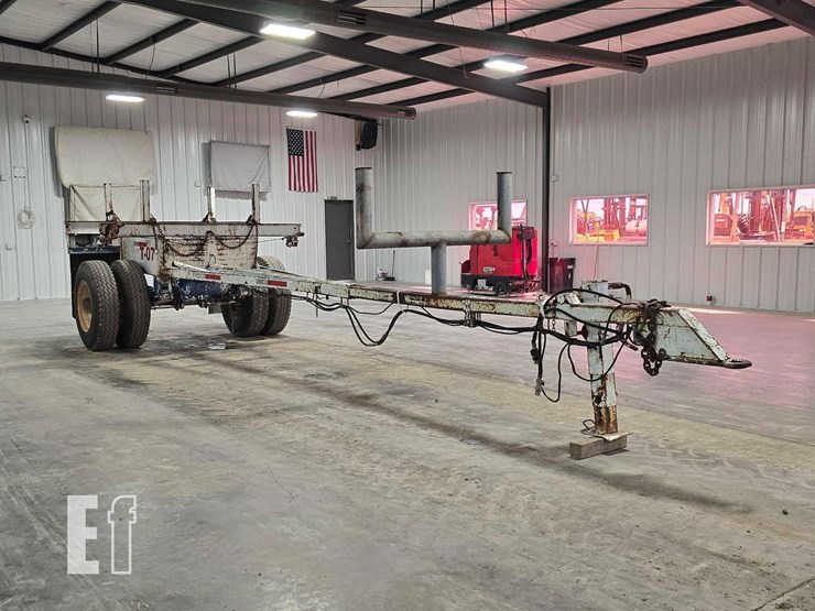 tandem-axle-pole-trailer-image-2