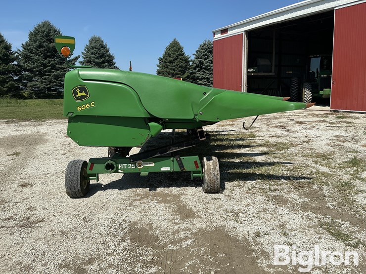 2009-john-deere-606c-6r30-corn-head-w/-head-trailer-image-4