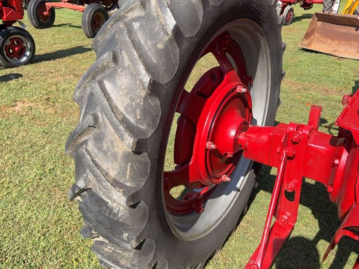 1940-farmall-h-image-26
