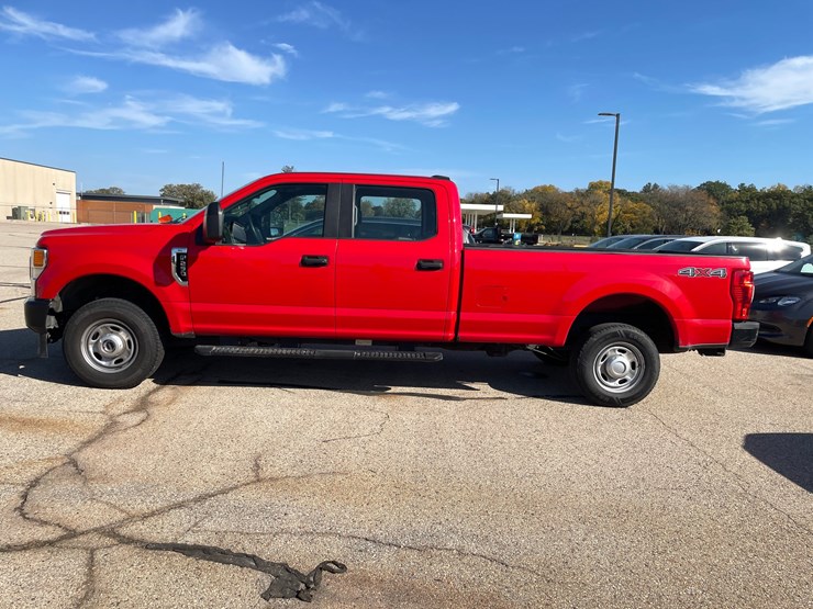 #1523-•-2021-ford-f-250-xl-pickup-truck-(has-wi-title)-image-10