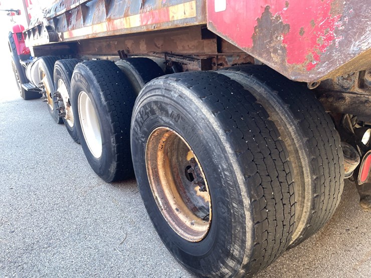 #1503-•-2018-international-7600-quad-axle-dump-truck-(has-wi-title)-with-accessories-image-23