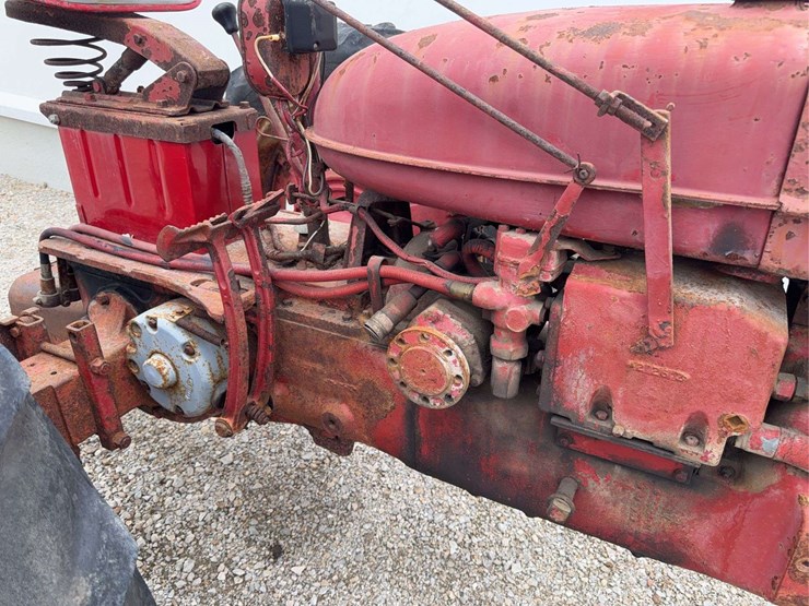 farmall-super-h-image-5