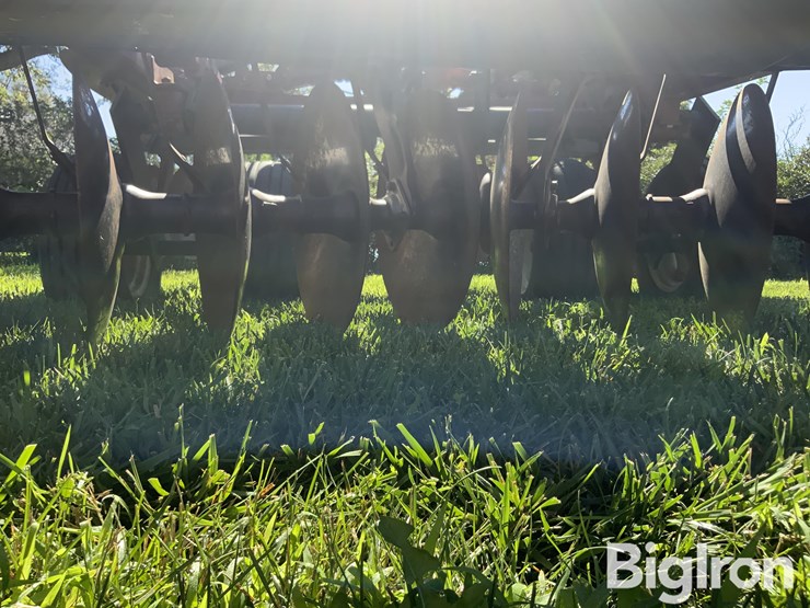 case-ih-496-18'-folding-disk-image-15