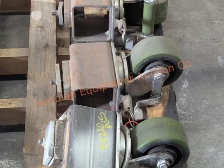 6"-hd-albion-caster-wheels-w/-sb-container-locks-image-4