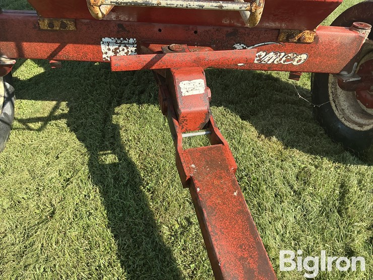 demco-gravity-wagon-image-10