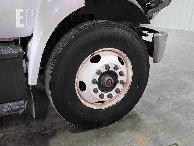 2019-ford-f750-sd-image-23